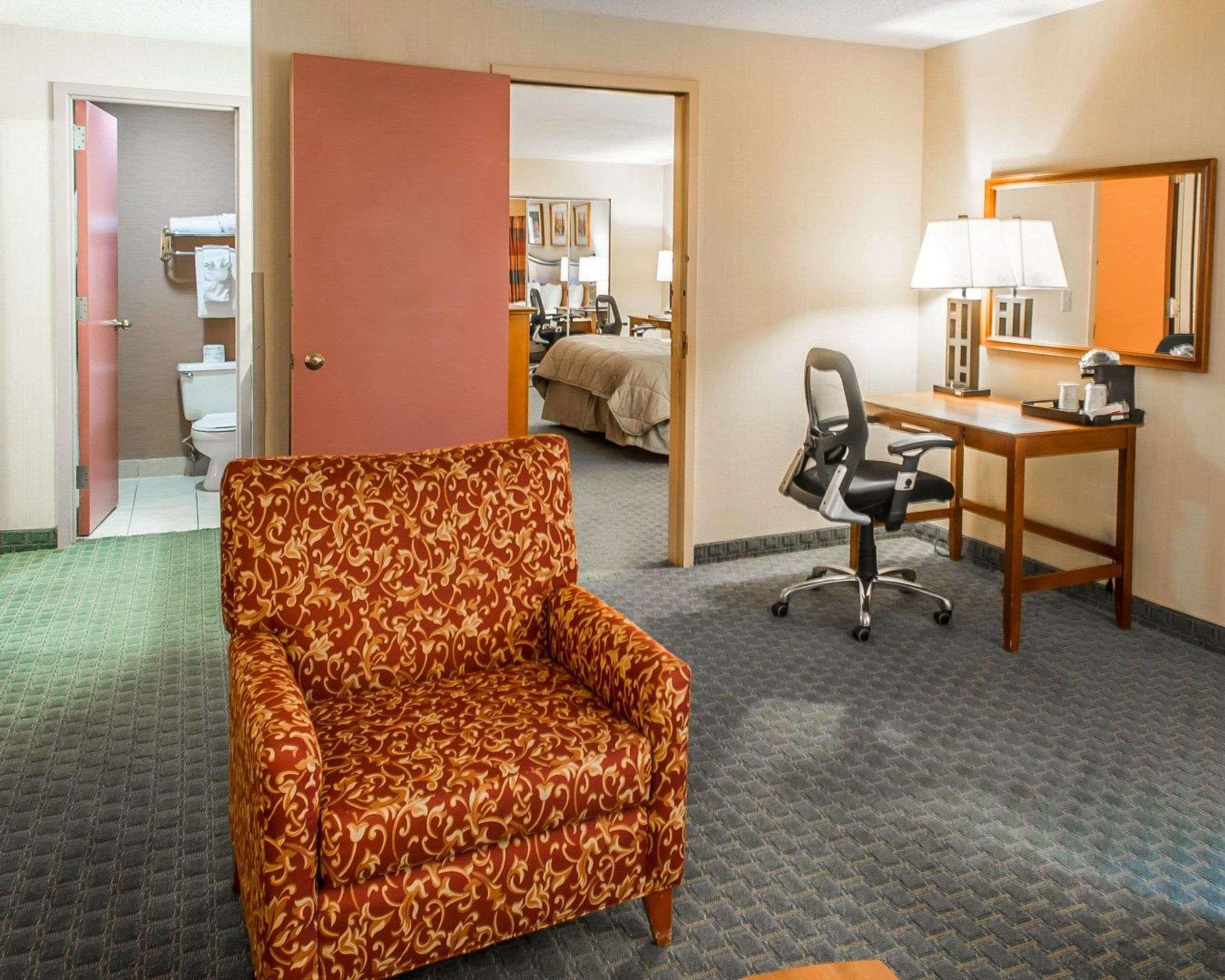 Quality And Conference Center Downtown Inn